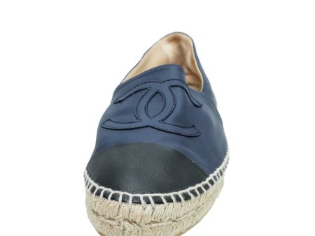 Chanel Bicolor CC Cap Toe Espadrille 38 Online