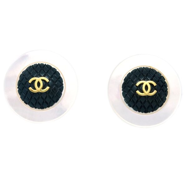 Chanel White Black Button Shell Earrings Clip-On For Cheap