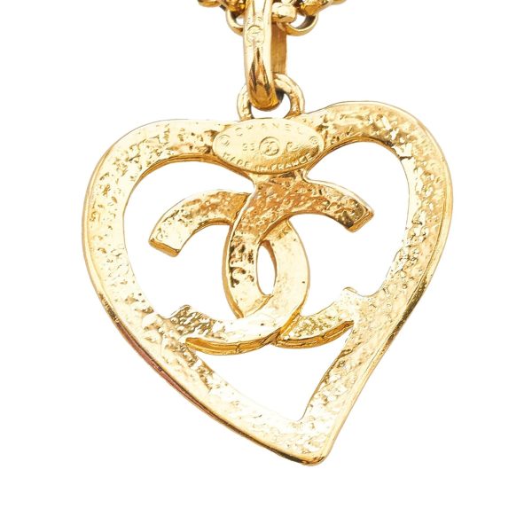 Chanel CC Heart Pendant Necklace (SHG-mLjVan) on Sale