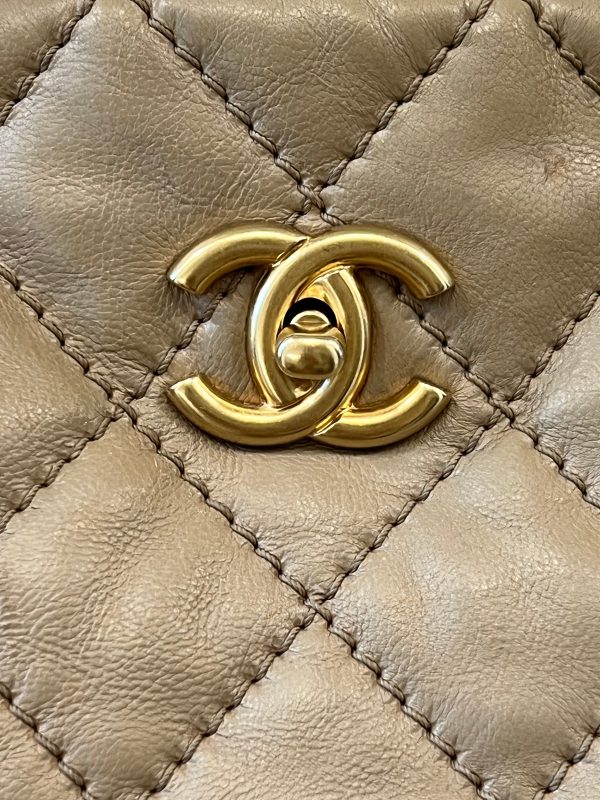 CHANEL CC WILD STITCH CALFSKIN LEATHER TOTE BAG For Sale