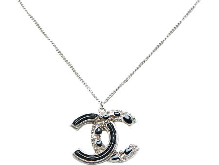 Chanel CC Pendant Necklace (SHG-Rhcdv8) For Sale