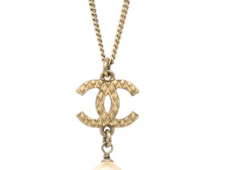 Chanel CC Chain Pendant Necklace Gold For Discount