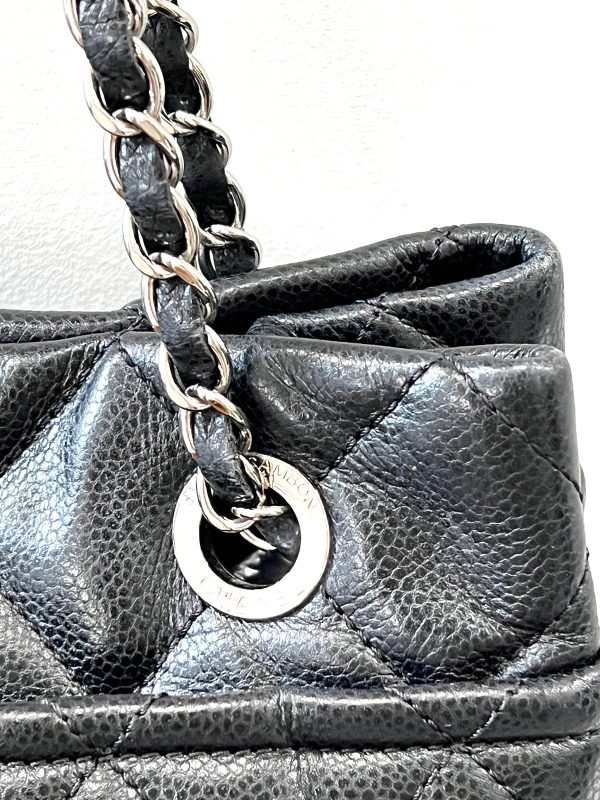 CHANEL CAVIAR QUILTED LEATHER TIMELESS CC SOFT SHOPPER TOTE BAG For Sale