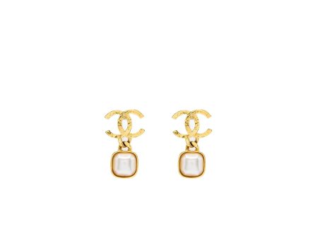 Chanel CC Logo Square Pearl Drop Earrings Gold Tone Fashion