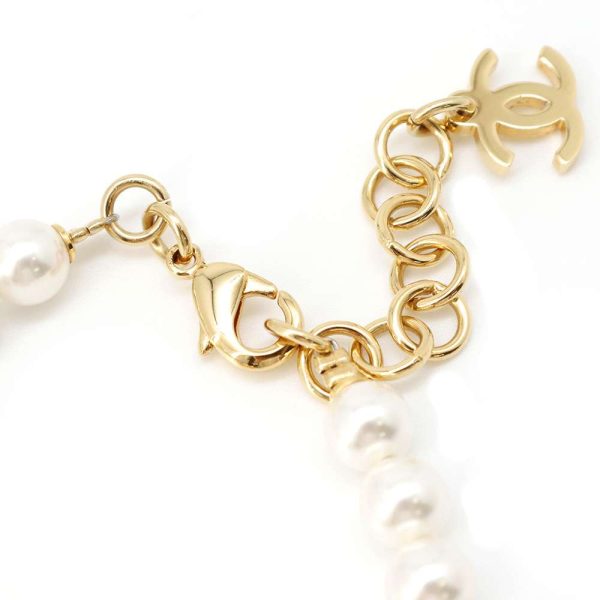 CHANEL CC Logo Heart Bracelet Gold Blue ABC724 Metal Faux Pearl For Sale