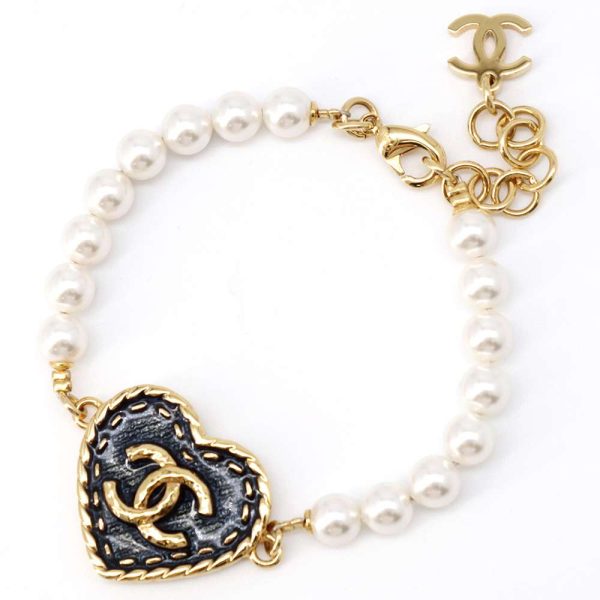 CHANEL CC Logo Heart Bracelet Gold Blue ABC724 Metal Faux Pearl For Sale